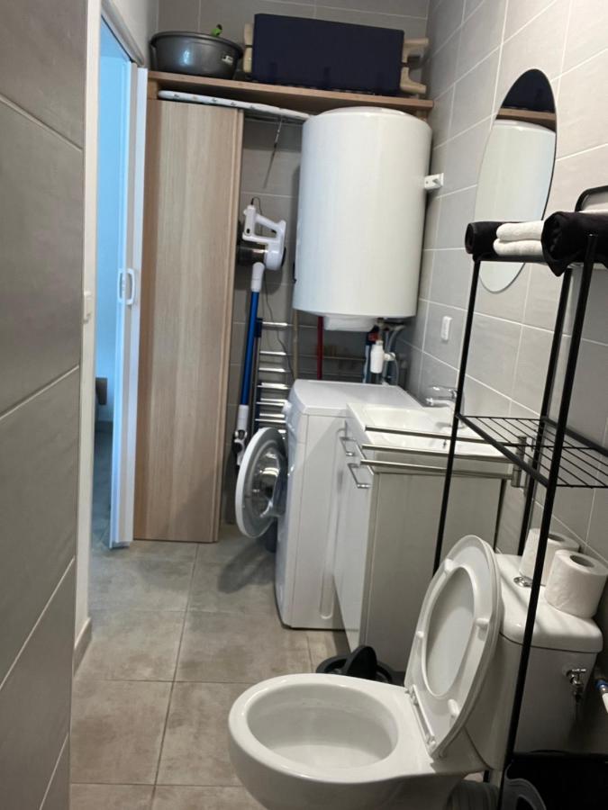 Studio Tout Equipe A La Nuitee Ou Plus,Proche Aeroport Bastia Lucciana  Eksteriør billede